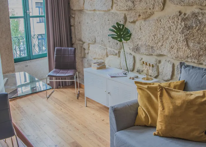 Spot Sao Bento * Porto